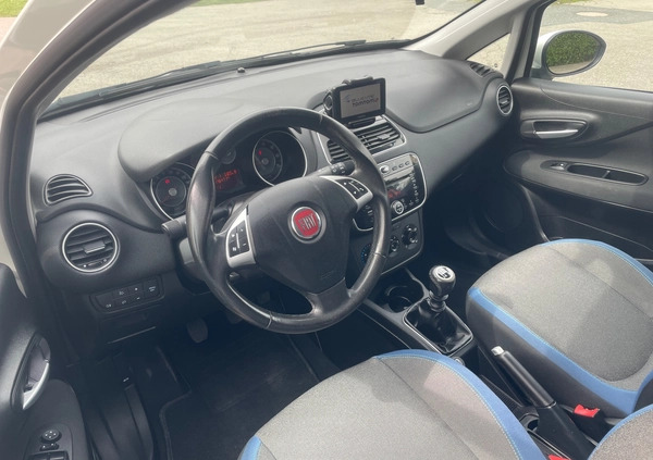 Fiat Punto 2012 cena 21900 przebieg: 176000, rok produkcji 2012 z Żory małe 191